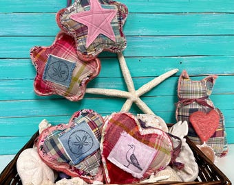 Peg Hanger Hearts In Vintage Plaid and Wool Fabric, Coastal Farmhouse Decor