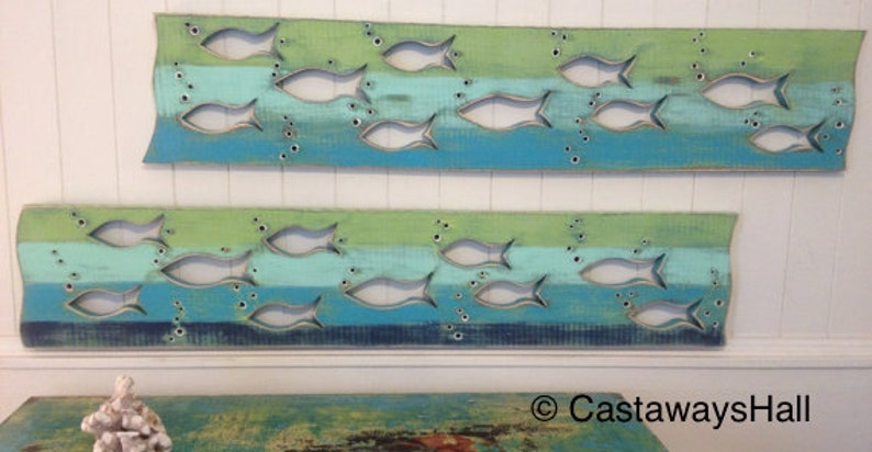 Escuela de madera de arte de la pared de peces, vidrio marino horizontal, coloración natural o de madera a la deriva, peces de madera pintados, decoración del dormitorio por CastawaysHall imagen 4