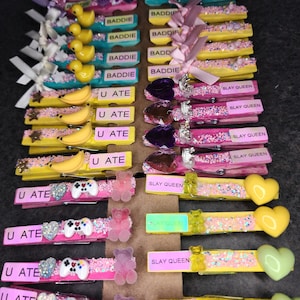36 CHEER PINS