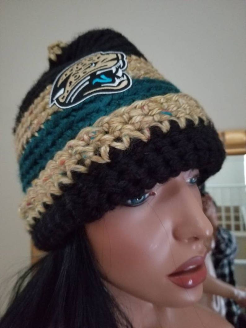 Jacksonville jaguars crochet hat.