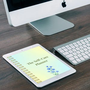 Printable Self-Care Planner / Daily Checklist, Mood Tracker, Gratitude Log | Digital Download