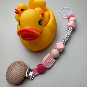 パーソナライズされたダミークリップとMAMアダプター