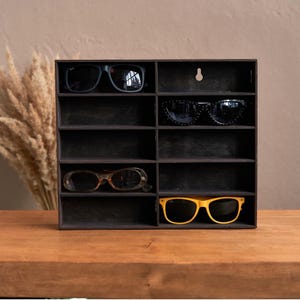 Sunglasses rack,Wooden sunglasses holder for wall, Eyeglass display case, Sunglasses display stand, Sunglasses wall shelf, Sunglasses holder