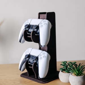 Personalized controller stand, Custom controller stands, Controller holder stand, Gaming controller stand, Gaming accessories,PS holder wood