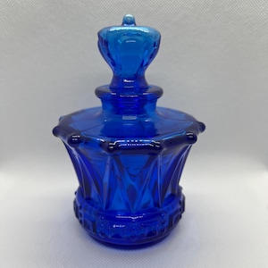 Vintage Fostoria “Royal Hapsburg” Crown Candy Dish | Deep Cobalt Pressed‑Glass Lidded Compote / Trinket Jar, 1960s