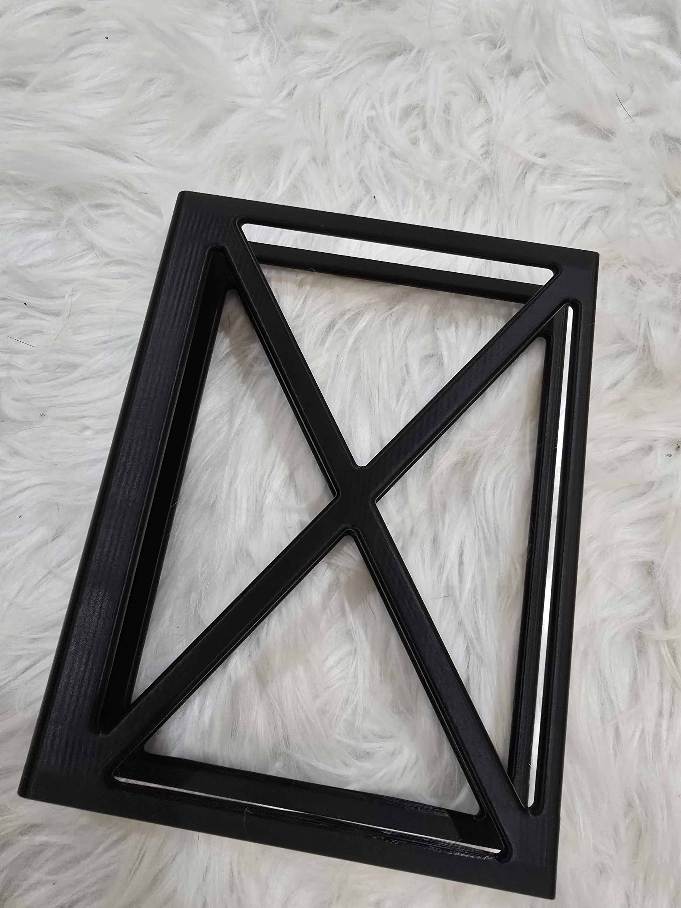 Dust Jacket Cover Stand 3D PRINTED ITEM
