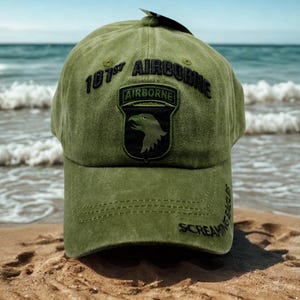 US Army 101st Airborne Hat – US Army Military Hat with Embroidered  Eagle Patch and Quote “Screaming Eagles”. Army Cap, U.S Army Green Hat