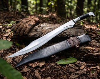 手鍛造シミターソード、24インチリーフスプリングスチール湾曲ブレード、中東の戦闘用剣、実用的なショートシミター、尖ったブレードカスタム