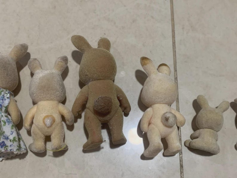 Lote de 15 figuras usadas de Calico Critters o Sylvanian Families imagen 4