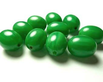 Beads, oval plastic green 10 pcs