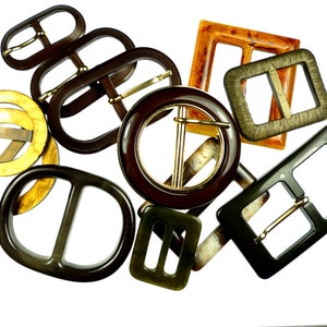 Vintage belt buckles brown mix