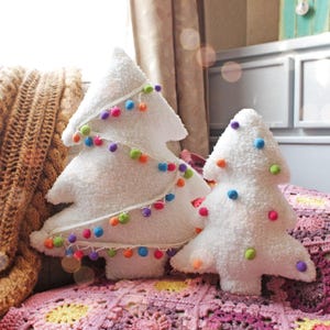 Adorable cojín con forma de árbol: patrón de costura rápida, patrón en PDF y tutorial, 2 tamaños, perfecto para una encantadora decoración navideña; manual digital para hacerlo tú mismo
