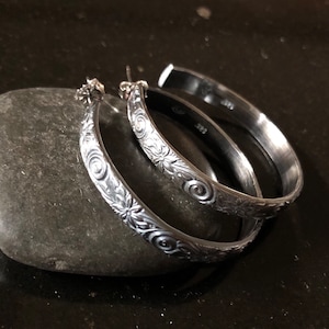 Sterling Silver Floral pattern Post Hoop Earrings, Hoop Earrings, thick Sterling Silver Jewelry, Silver Hoops, Post back