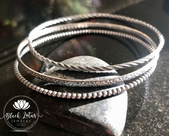 Thin Silver Bangle with Bead Thin Silver Bangle with Bead
