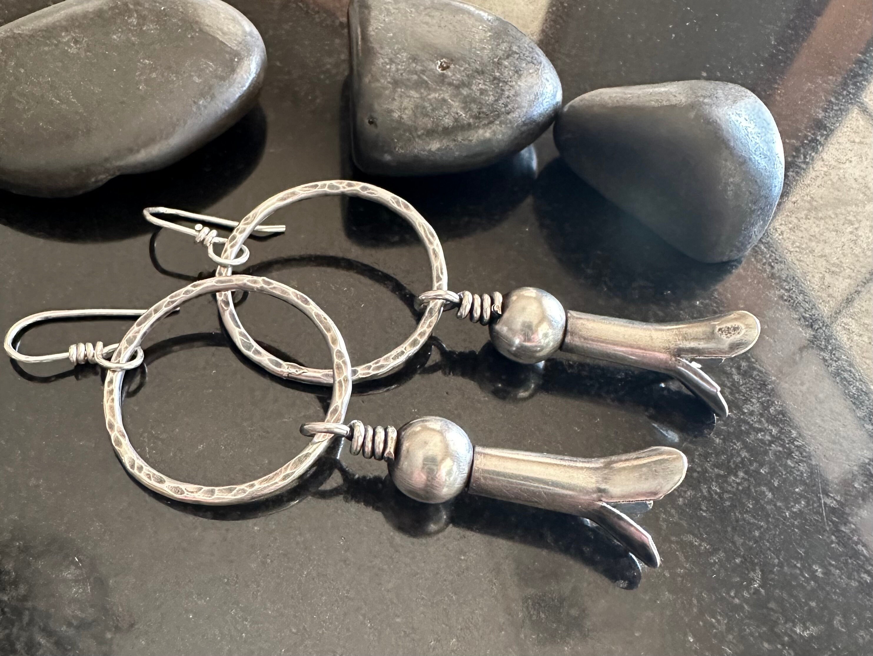 Flower Love Wide Vintage Hopi/ Navajo Hand Hammered Native American Jewelry Silver Bracelet Flower Love Wide Vintage Hopi/ Navajo Hand Hammered Native American Jewelry Silver Bracelet