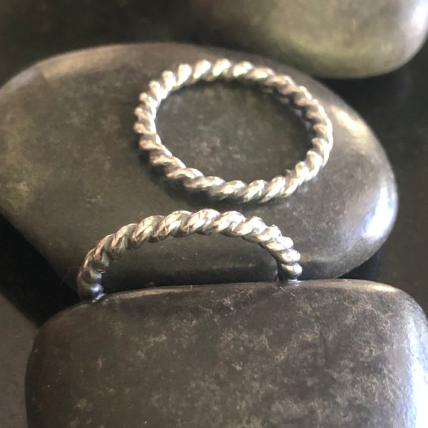 Sterling Silver Rope Stacking Ring, 10 gauge, Twist Rope Ring, Simple Silver Stacking Ring, Sterling Silver thumb ring, thick band
