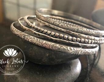 Braccialetto in argento sterling con motivo floreale: bracciale impilabile in stile hawaiano - Italia