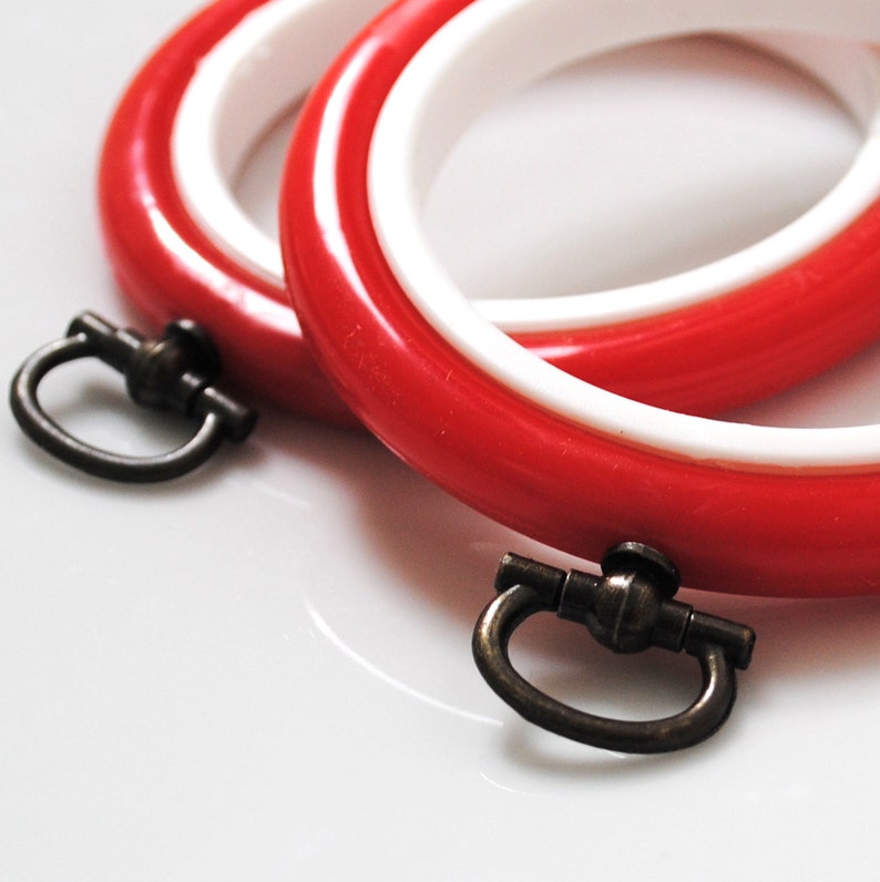 2 Flexi Hoops Red 4 inch Flexible Plastic Embroidery Hoops image 2