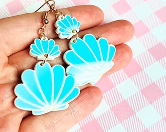 Irediscent Holographic Seashell Mermaid Dangle Earrings