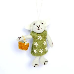Needle Felted White Sheep Ornament: Handmade Wool Lamb with Flower Basket – Spring Pasture – Biodegradable