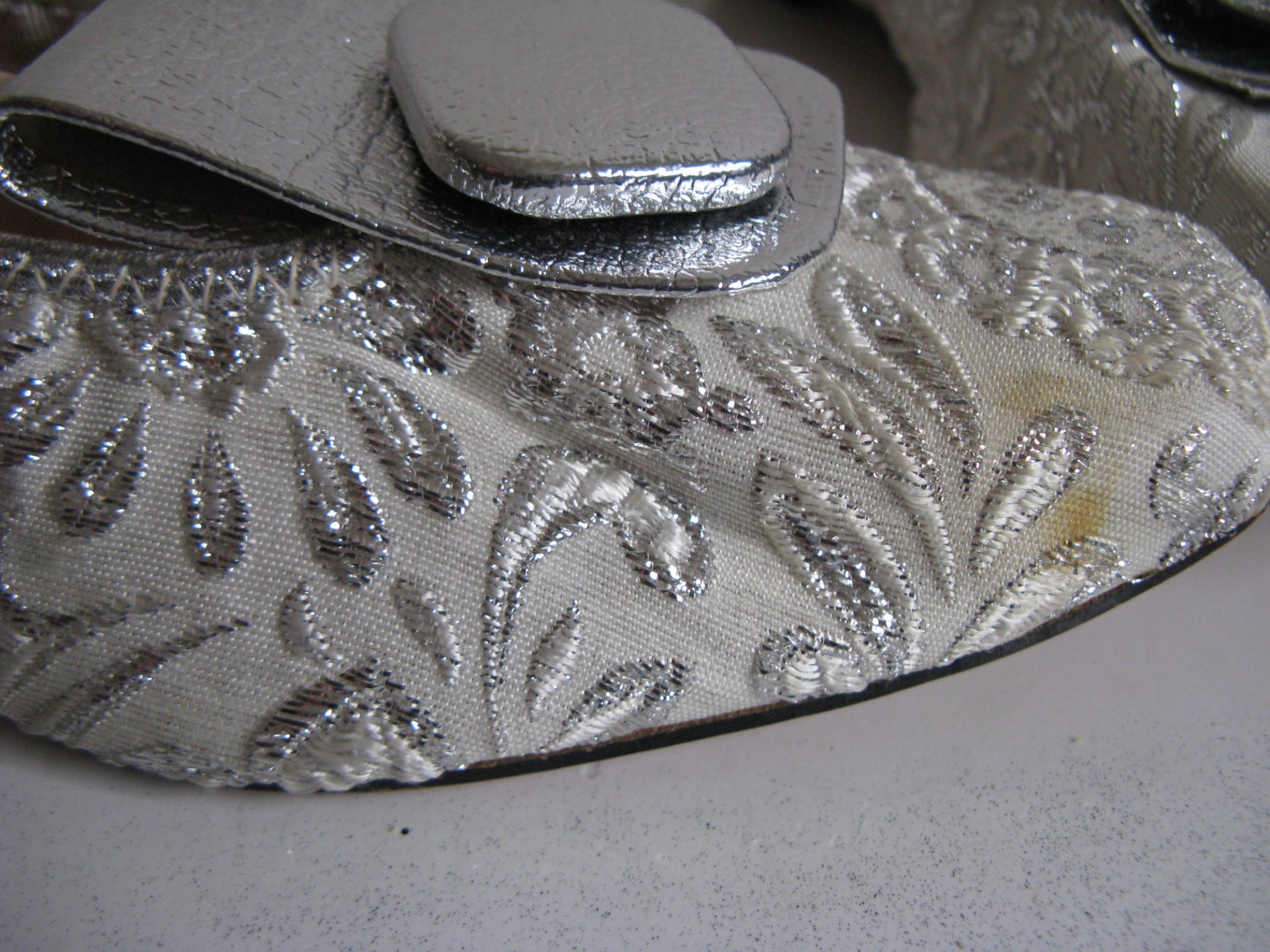 60s vintage silver shoes womens 1960s silver ballet flat shoes 6m 60s vintage silver shoes womens 1960s silver ballet flat shoes 6m