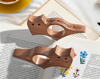 Personalized Book Page Holder, Custom Book Club Bookmark Gift For Book Lovers Member,  Customizable Name Bookmark With Birth Month Flower 2