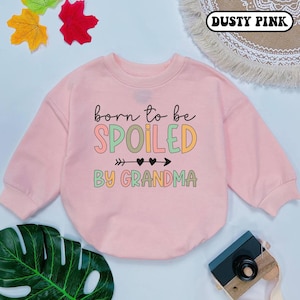 Born to be spoiled by Grandma Baby Outfit, Grandparents Baby, New Grandma Gift, Baby Shower Gift, Baby Clothes, Coming Home Outfit