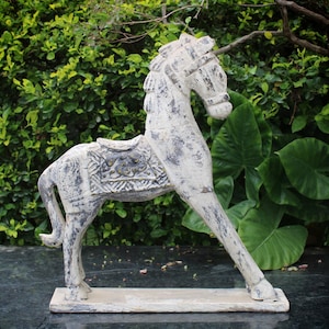 Rare Vintage Antique Hand carved Wooden Horse Figurine, Unique Rustic Handmade Hand painted Horse Statue, Old  Collectible Art, Home Decor