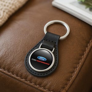 Ford aangepaste leren sleutelhanger | Gepersonaliseerde sleutelhanger met autologo | Handgemaakt cadeau voor hem | Bedel automatische sleutelhanger | Vaderdagcadeau