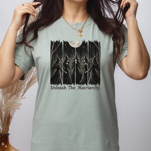 Cadeau de merde de sorcière, chemise féminisme, chemise matriarcat pour l'autonomisation des femmes anti-patriarcat, chemise Girl Power Pro féminisme féminin rage sorcière vibrations image 4