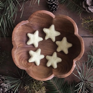 Felted wool stars, set of 5, Lemon Chiffon, miniature felt stars, yellow wool star, star bowl filler, star table decor, star birthday favor