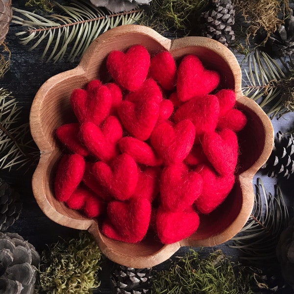 100 Felted wool hearts, Paintbrush Red, wholesale set of 100, Etsy wholesale bulk hearts, wholesale hearts, Valentines Day bowl filler