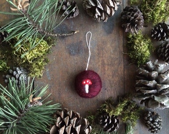 Amanita mushroom Christmas ornament, Mountainbell Red, round ornament, red felt mushroom ornament, dark red ornament, toadstool ornament