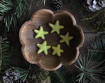 Felted wool stars, set of 5, Mahonia Yellow, miniature felt stars, yellow wool star, star bowl filler, star table decor, star birthday favor