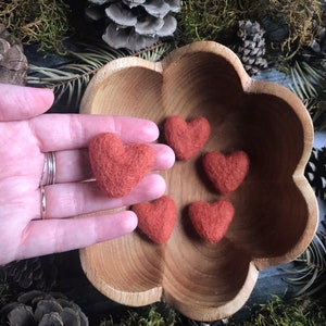 Felted wool hearts, set of 5, Salmonberry Orange, orange felt hearts for Valentine's Day decoration, Galentine gift, valentine under 20 image 2