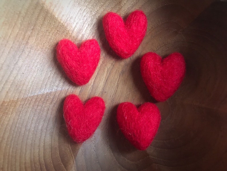 Felted wool hearts, Paintbrush Red, set of 5, Valentine or Galentine's Day decor, mini felted hearts, valentine gift under 20, waldorf gift image 4