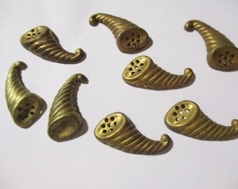 Vintage Paisley CornucopiaHorn of Plenty Patina Stamped Brass EmbellishmentJewelry Component 72x36mm Old Stock 1 pc Setting Spaces
