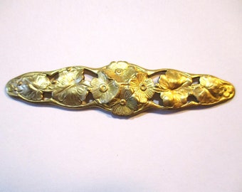 BROCHE ANCIENNE EN LAITON DECORATION FLORAL REF71755