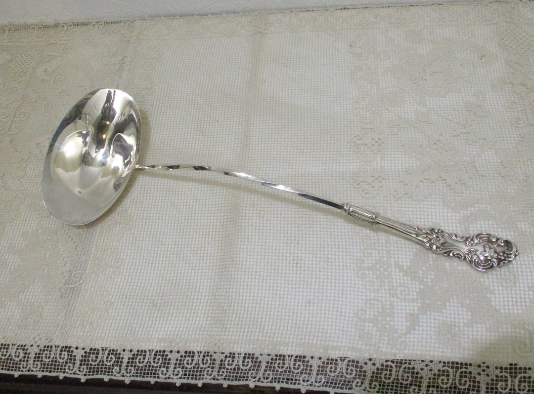 Vintage 17 1/4 Inch Silver Plate Punch Ladle, Floral Repousse, Twisted