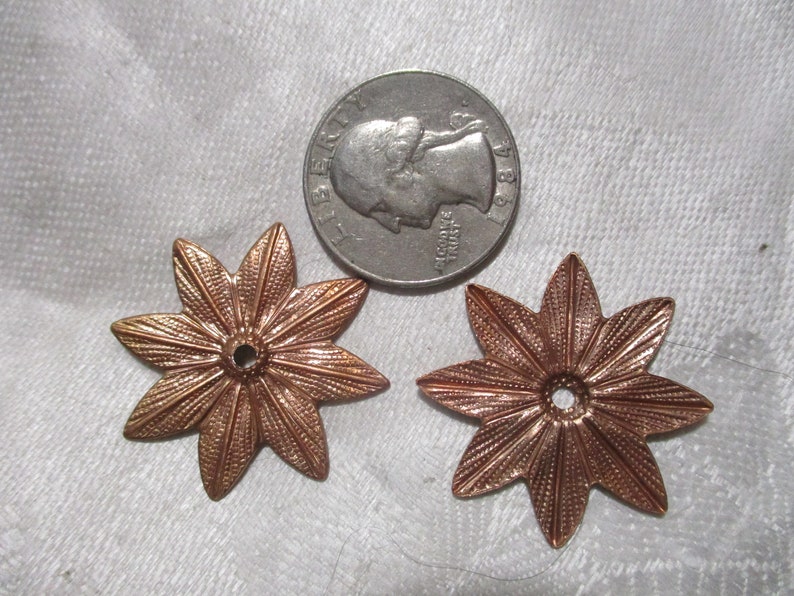 Vintage Copper Coated Stamped Steel Flower Blossom EmbellishmentsJewelry Components 2mm Center Hole 31mm Size 12 Pieces