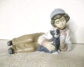 Vintage 1991 Golden Memories by Lladro Daisa Child Laying With Dog
