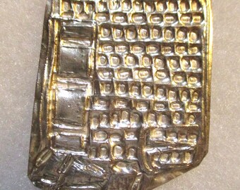 Vintage Tama/Tamata, Abstract Building/House, Silvertone Stamped Metal, Ex-Veto/Votive Offering/Milagro, 2 1/4" x 1 3/4", 1 Pc. (CRMI)