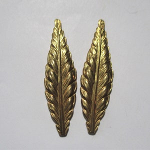 Vintage Detailed  Die Struck Brass Leaf Stampings/Jewelry Components/Embellishments/Decorations,  36mm x 10mm, 1 Pair