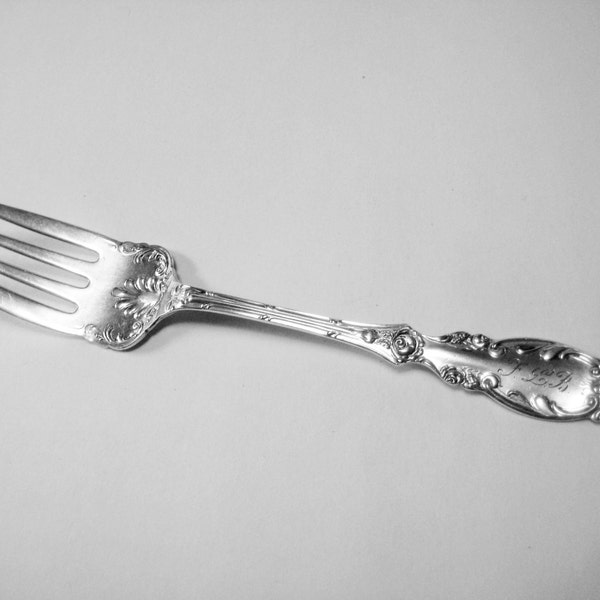 Antique Cold Meat Serving Fork, 1901 Pattern "Dewitt" by Benedict Mfg. Co., Silverplate Tableware, Cutlery, Flatware, 8 1/4", 1 pc.