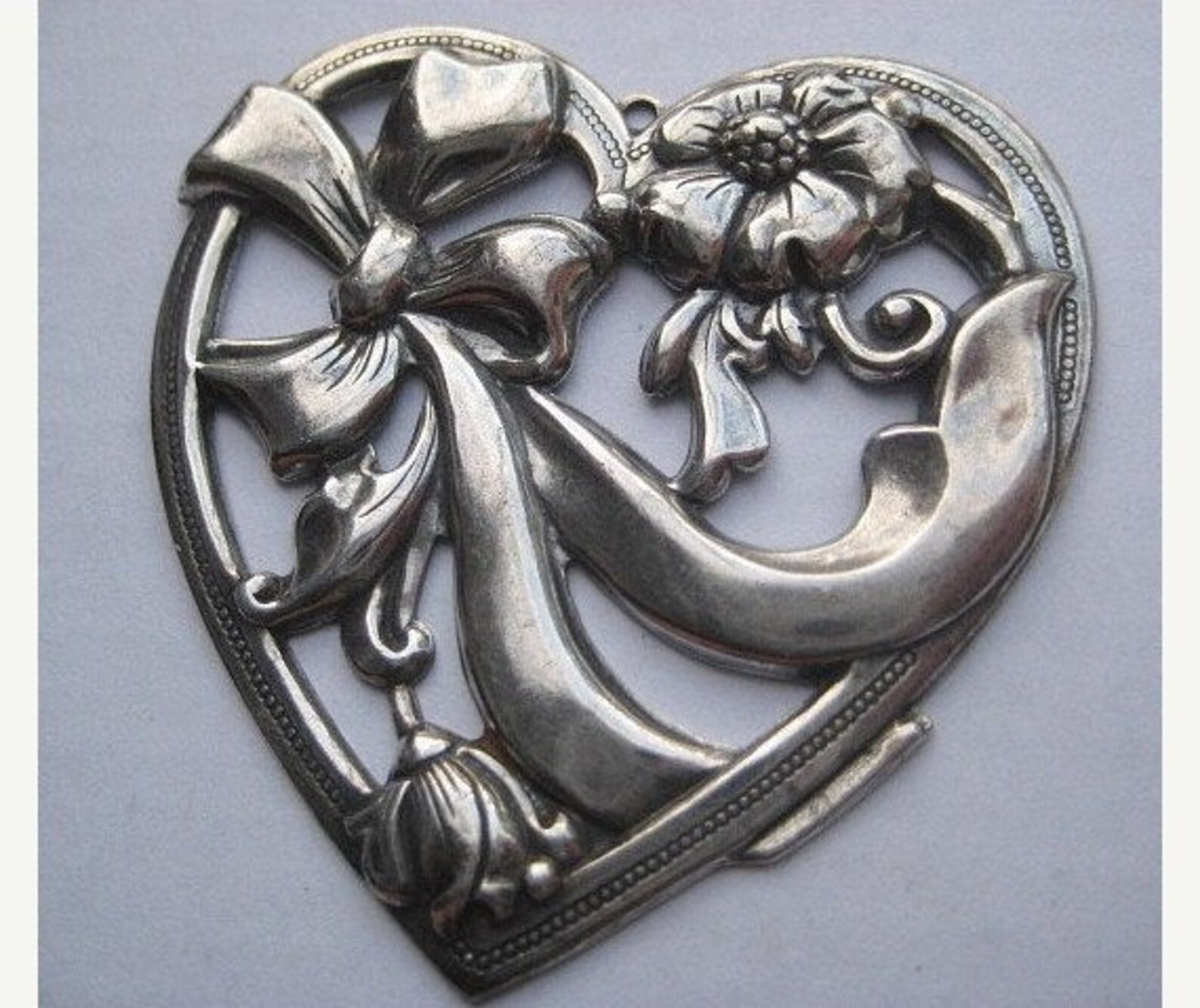Vintage Art Nouveau Style Heart Pendant/necklace Focal Silver Etsy