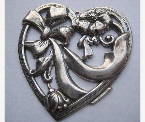 Vintage Art Nouveau Style Heart Pendant/Necklace … - image 2