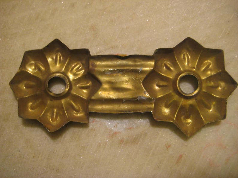 1 pc Furniture RestorationReplacement Hardware 5 14 x 1 14 Patina Stamped Brass Antique Victorian Double Flower EscutcheonBackplate