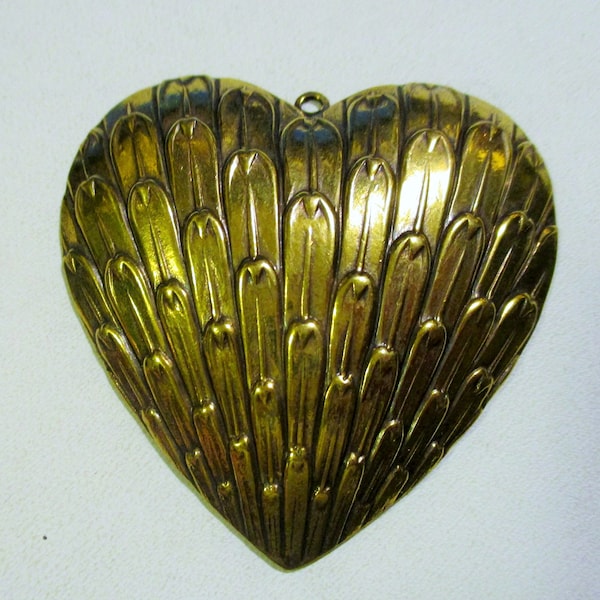 Vintage 1970s Brass Heart Pendant Drop, Egyptian Revival Style Feather Design, Polished & Lacquered Patina Finish, Old Stock, 46x45mm 1 Pc.