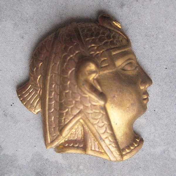 Vintage Egyptian Revival Pharaoh Queen, Stamped Raw Brass Cameo Cabochon, Jewelry Finding or Altered Art Supply, 26x23x5mm, 1 pc.