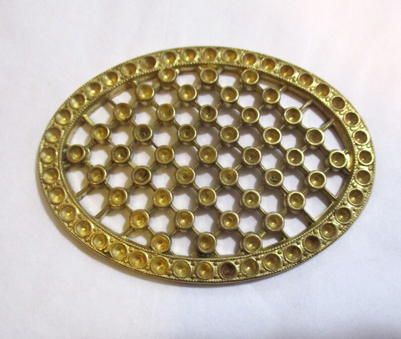 Componant Setting. Sign Vintage Die Struck Brass Mesh Lattice Work Oval Jewelry Component ...